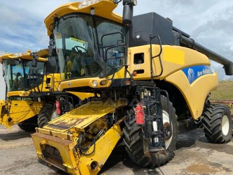 COLHEITADEIRA NEW HOLLAND CR 9060