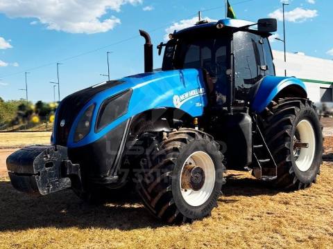 TRATOR NEW HOLLAND T8 385