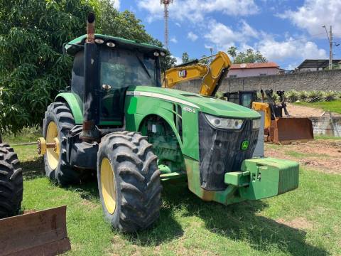 TRATOR JOHN DEERE 8335R ANO 2018