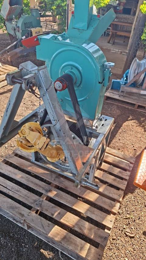 TRITURADOR JF 10