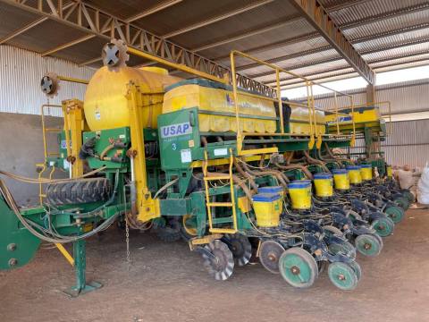 PLANTADEIRA TATU USAP 32L