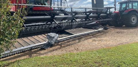 PLATAFORMA MASSEY FERGUSON 30 PÉS ANO 2015