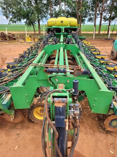 PLANTADEIRA JOHN DEERE DB 90 ANO 2018