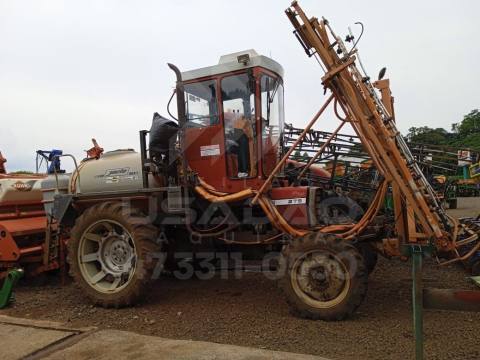 PULVERIZADOR JACTO 2000L ANO 2002