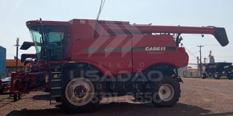 COLHEITADEIRA CASE 8120 AXIAL COM PLATAFORMA 40 PÉS ANO 2013