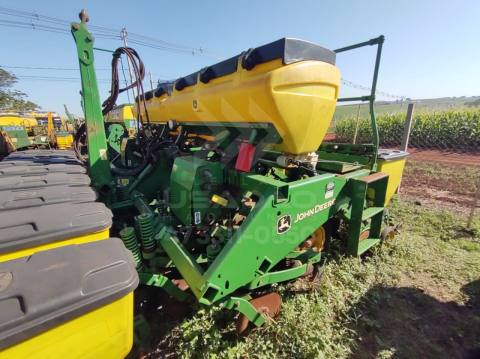 PLANTADEIRA JOHN DEERE 1109
