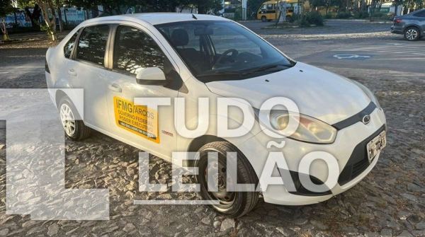 Ford Fiesta Sedan 1.6 Flex 2012
