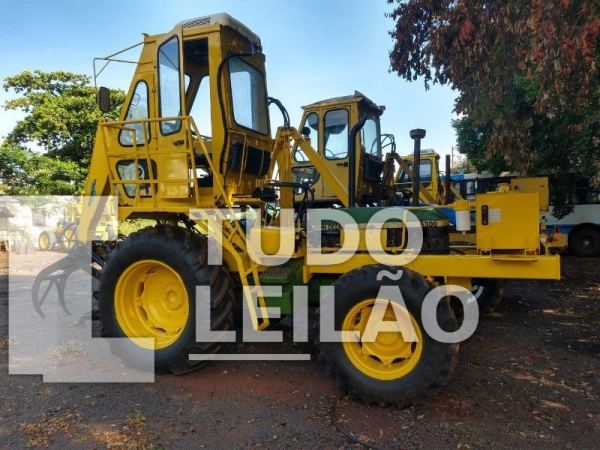 Carregadeira J Deere Moto Cana, 2005