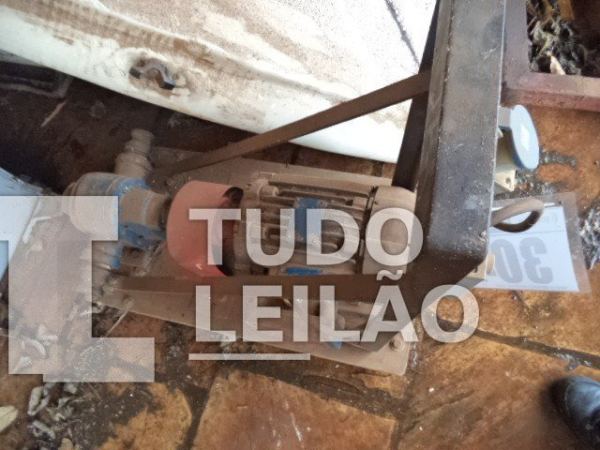 3 Moto Bomba
