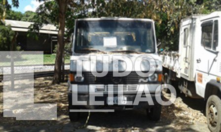 Mercedes Benz Z Guindaste 710 Diesel 2019