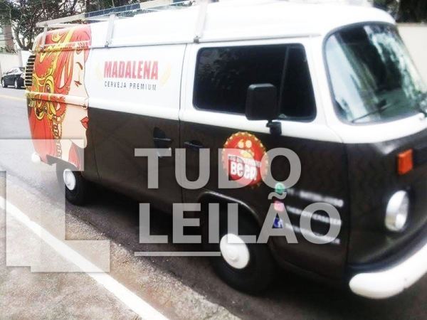 Volkswagen Kombi Furgão Gasolina 2005