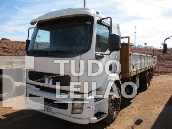 Volvo Vm 310 6x4 Diesel 2009