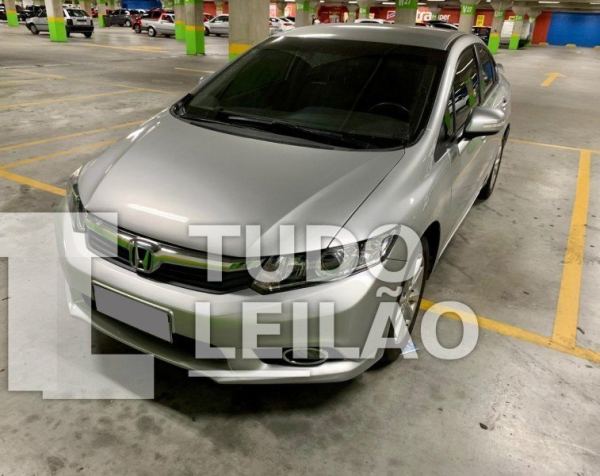 Honda Civic Hatch LX Flex 2013